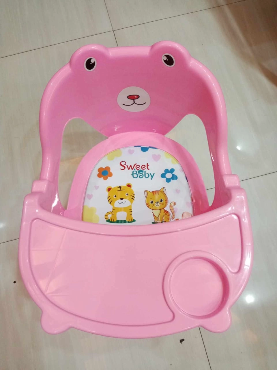 Baby feeding chair/Baby Mini High chair -Premium Quality China Cash On Delivery Available